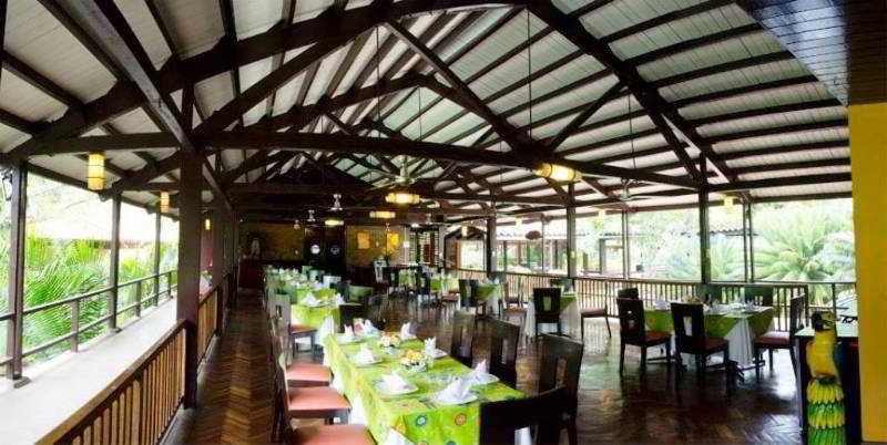 Dm Hoteles Tarapoto Exteriör bild