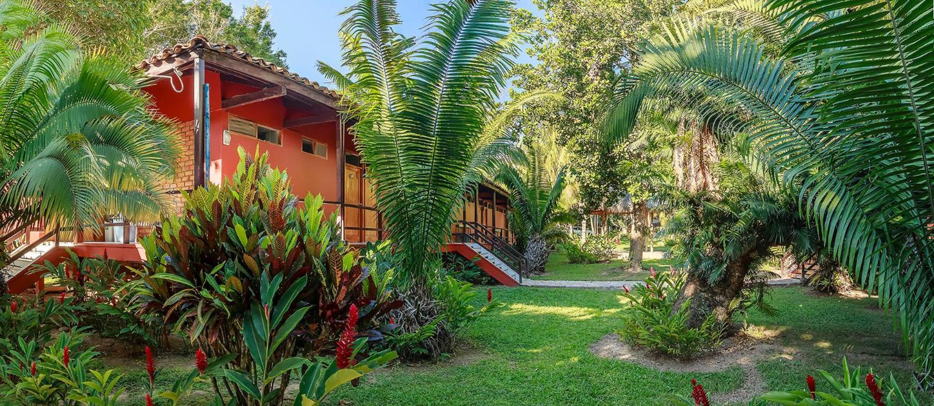 Dm Hoteles Tarapoto Exteriör bild